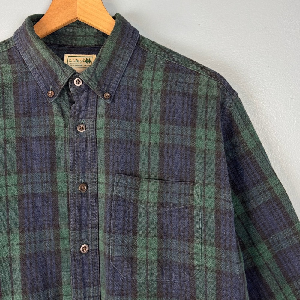 L.L. Bean Mens Large Green Blue Plaid Flannel Button Down Shirt Long Sleeve